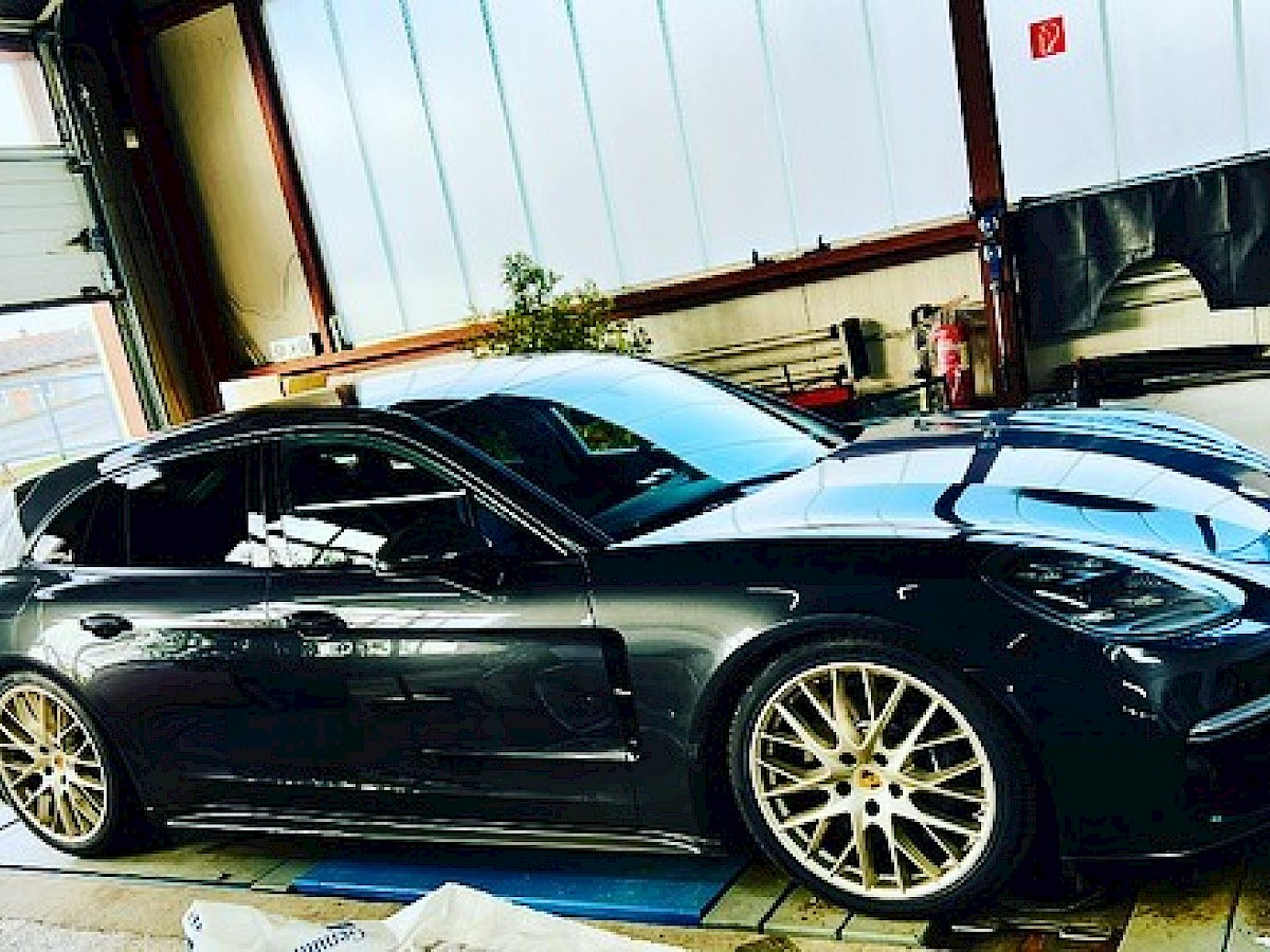 Porsche Pannamera Sport Turismo 2.9T