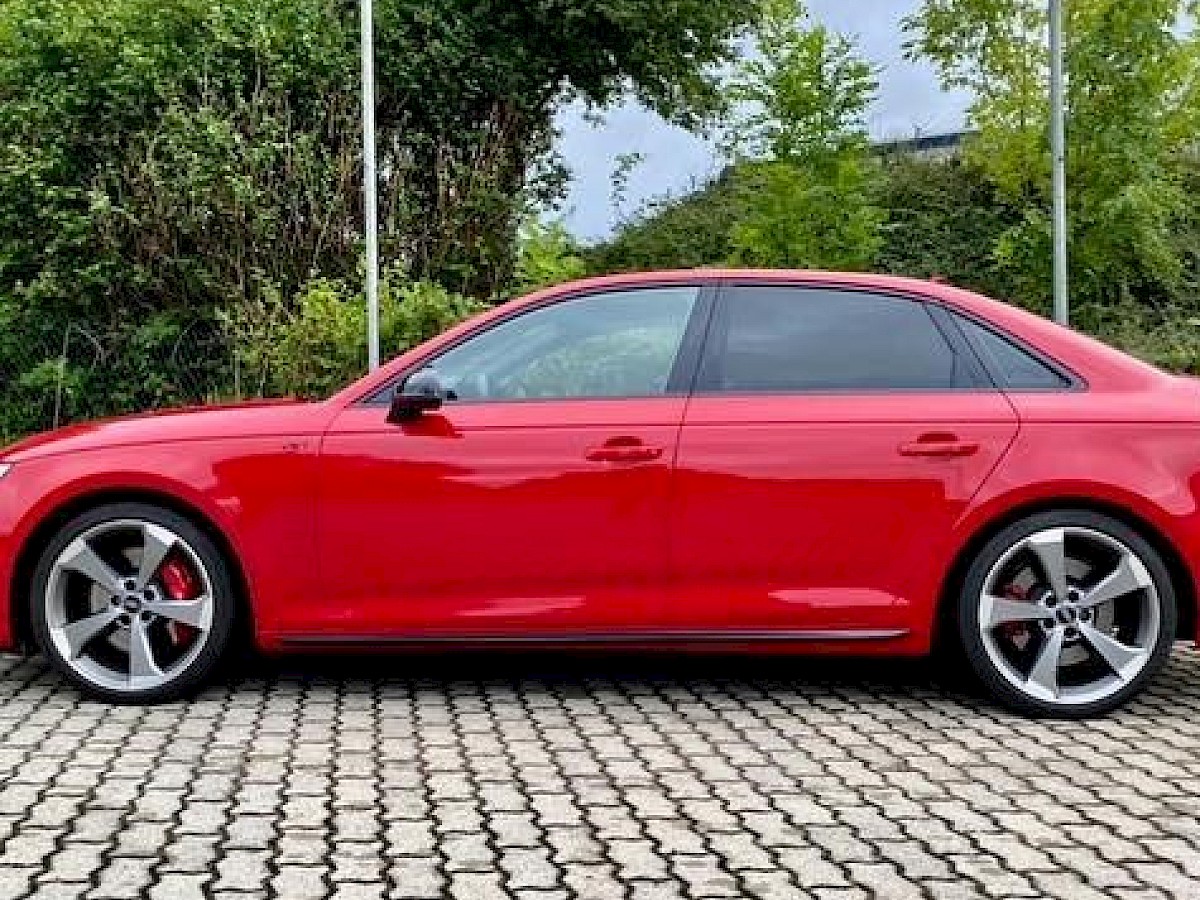 Audi S4