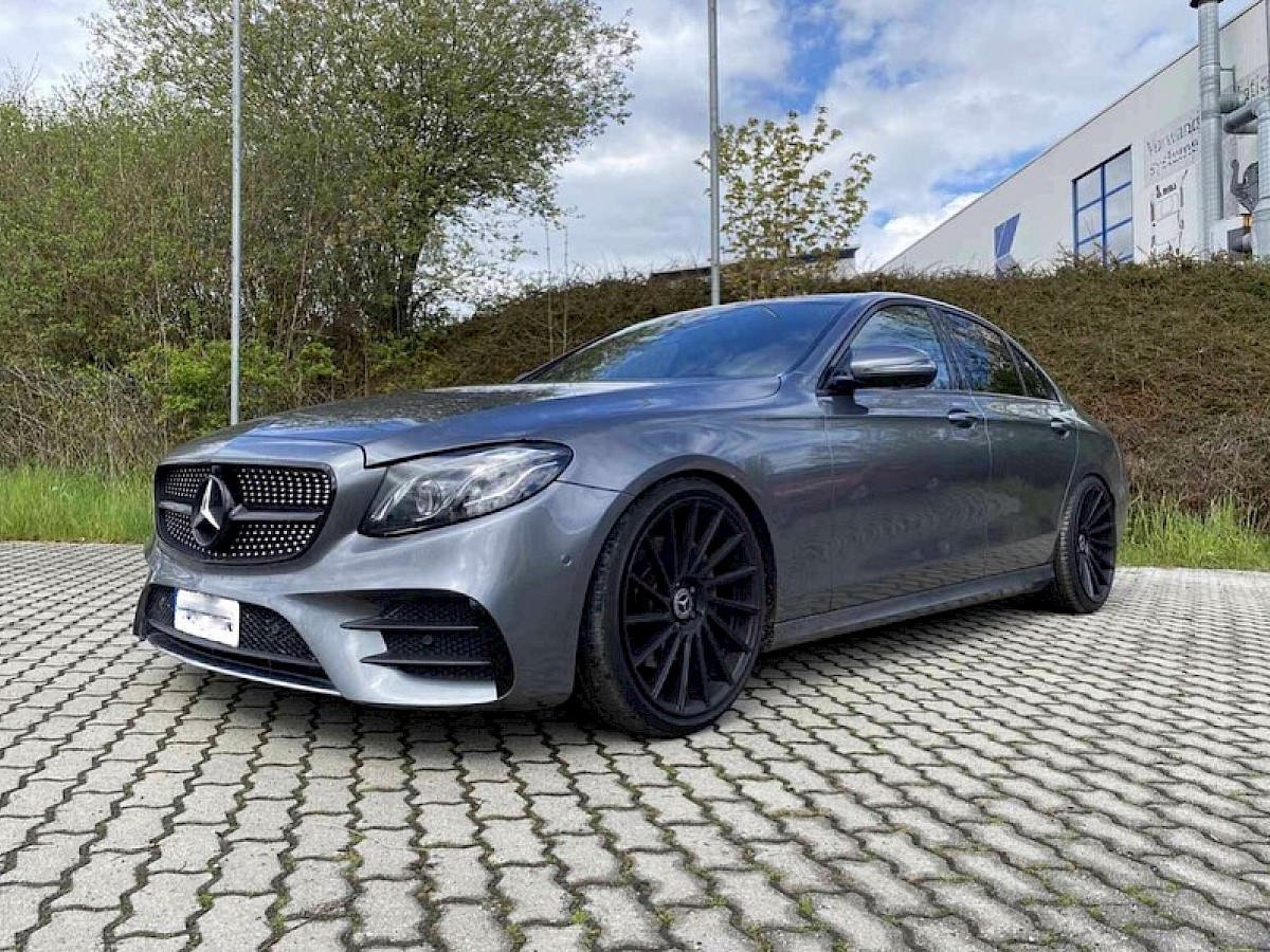 Mercedes E63 AMG