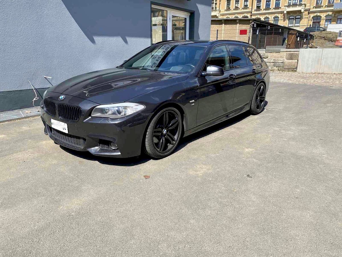 BMW F11 520D